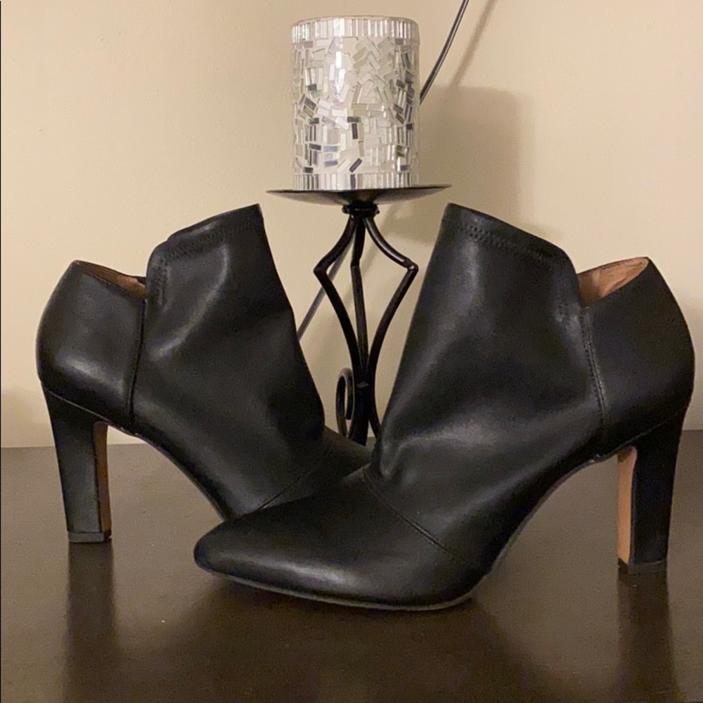 Women’s Franco Sarto Black Heeled Booties